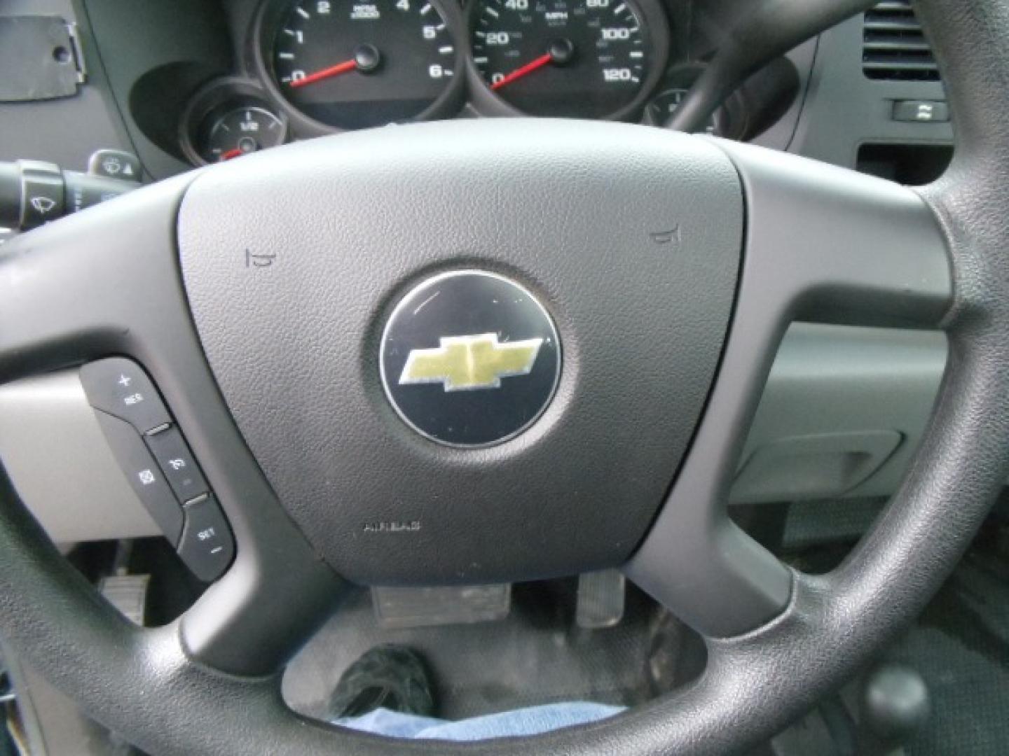 2011 Blue /Gray Chevrolet Silverado 1500 Work Truck (1GCNKPEA7BZ) with an 4.8L V8 Gas engine, Automatic transmission, located at 5465 Highway 2 W., Columbia Falls, MT, 59912, (406) 892-4407, 48.352188, -114.240929 - This truck was previously owned by the federal government so it has been well maintained and taken care of. The truck is clean inside and out with good tires and low miles. This truck has been mechanically inspected. This is the regular cab long box work truck. - Photo#16